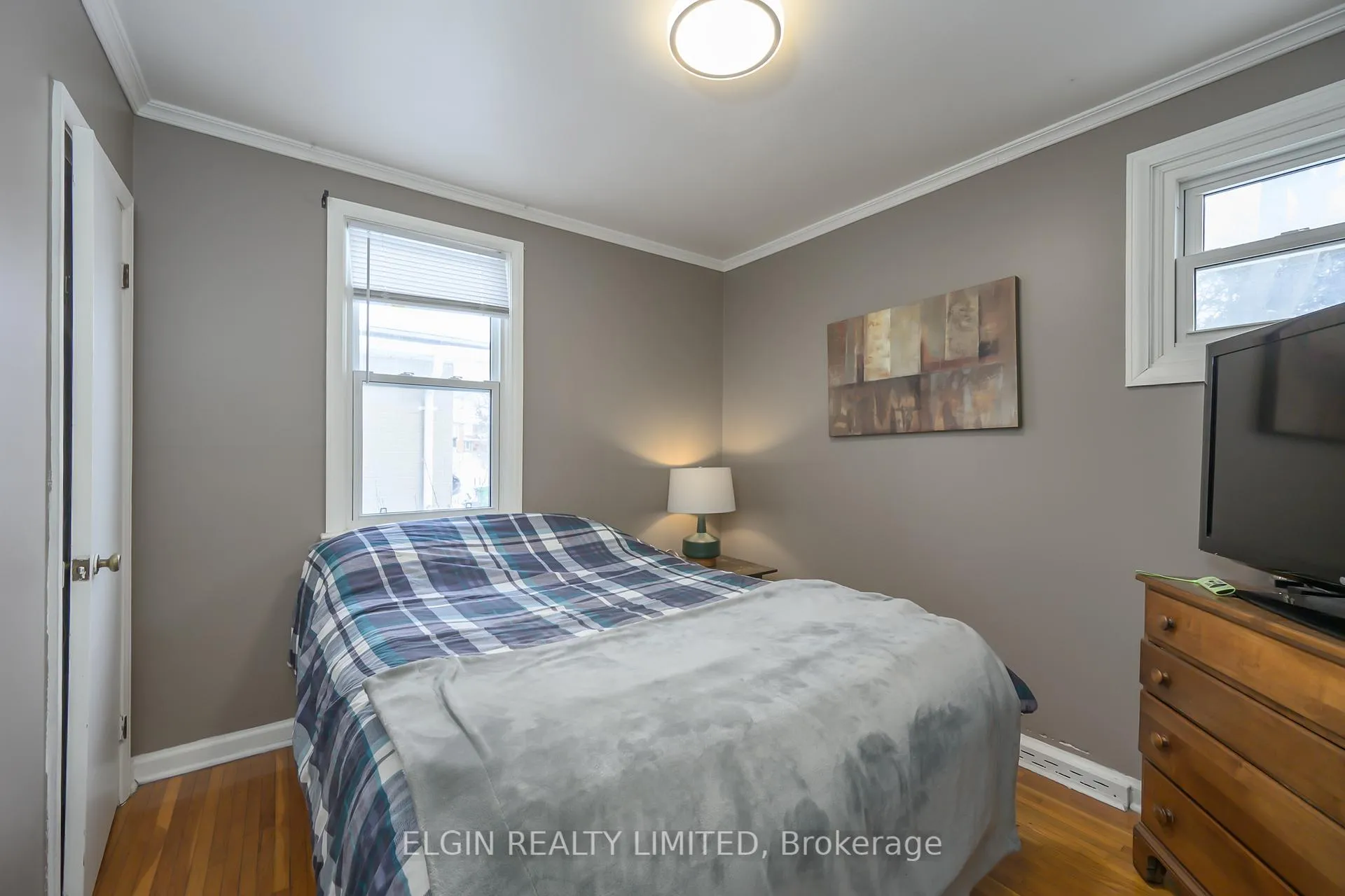 Photo 9 of 12 Wood Street S, St. Thomas — HOMEH