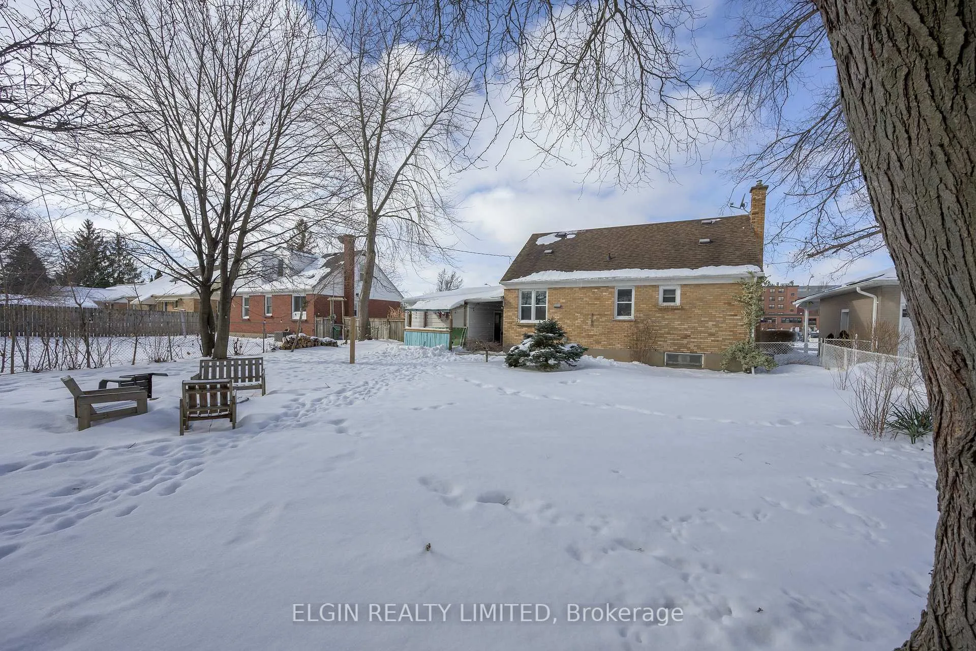 Photo 29 of 12 Wood Street S, St. Thomas — HOMEH
