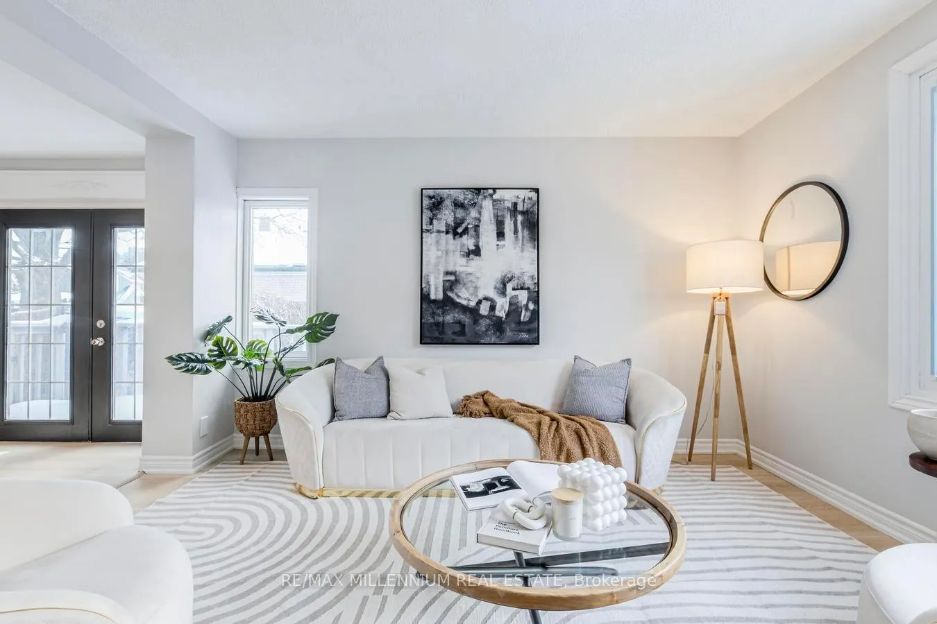 Photo 11 of 902 Centre Street, Whitby, Williamsburg — HOMEH