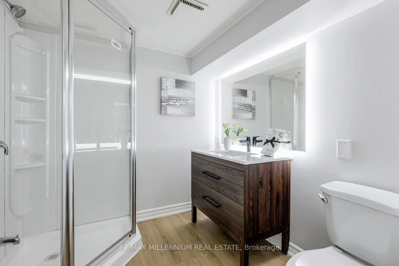 Photo 25 of 902 Centre Street, Whitby, Williamsburg — HOMEH