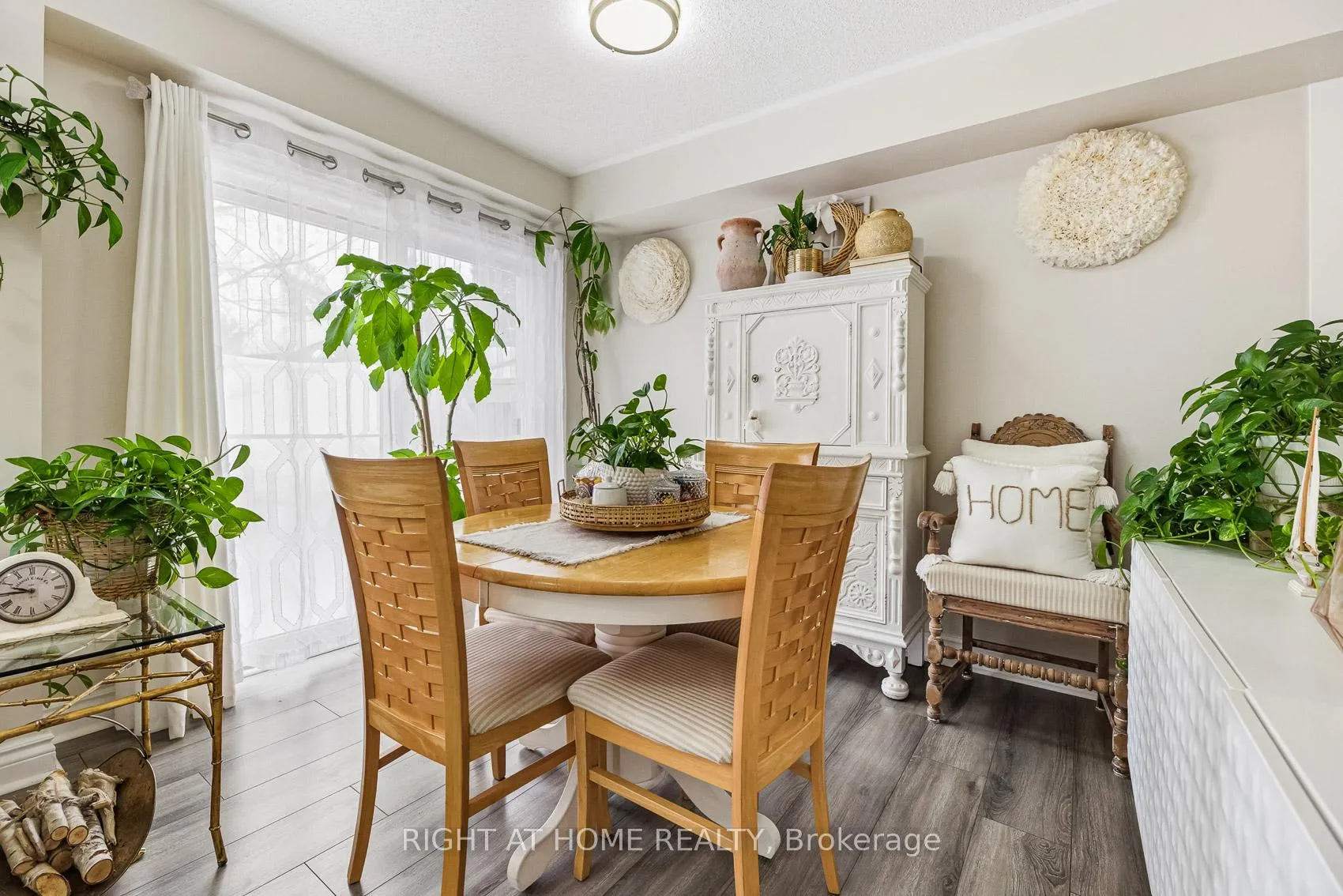 Photo 7 of Unit 37, 430 Mapleview Drive E, Barrie, Painswick South — HOMEH