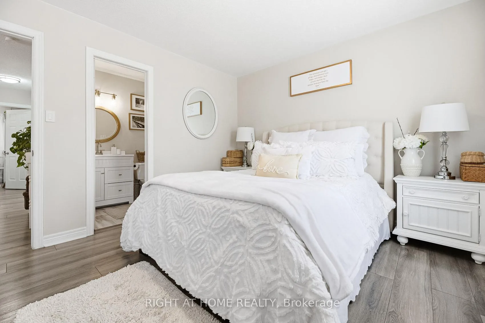 Photo 15 of Unit 37, 430 Mapleview Drive E, Barrie, Painswick South — HOMEH