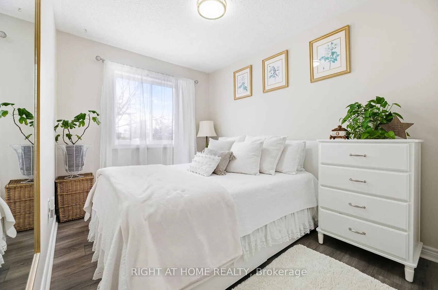 Photo 19 of Unit 37, 430 Mapleview Drive E, Barrie, Painswick South — HOMEH