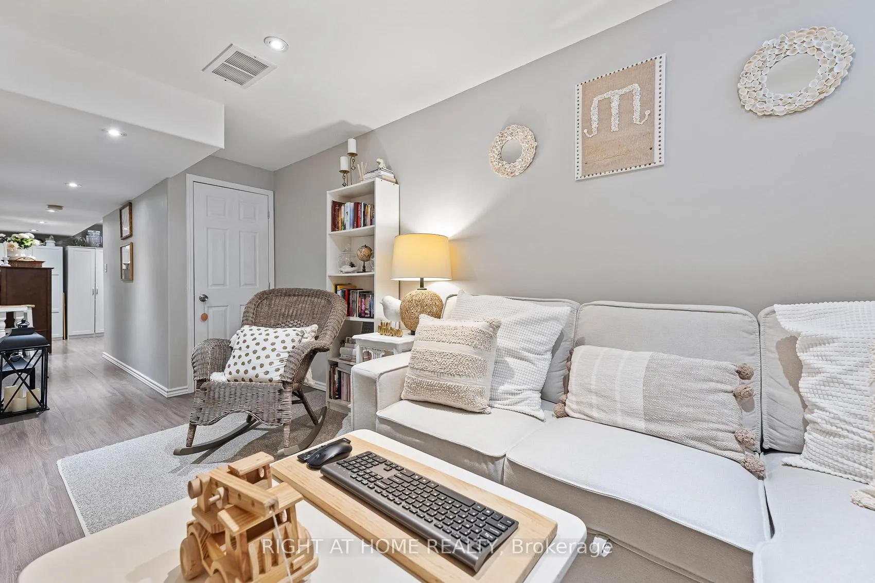 Photo 25 of Unit 37, 430 Mapleview Drive E, Barrie, Painswick South — HOMEH