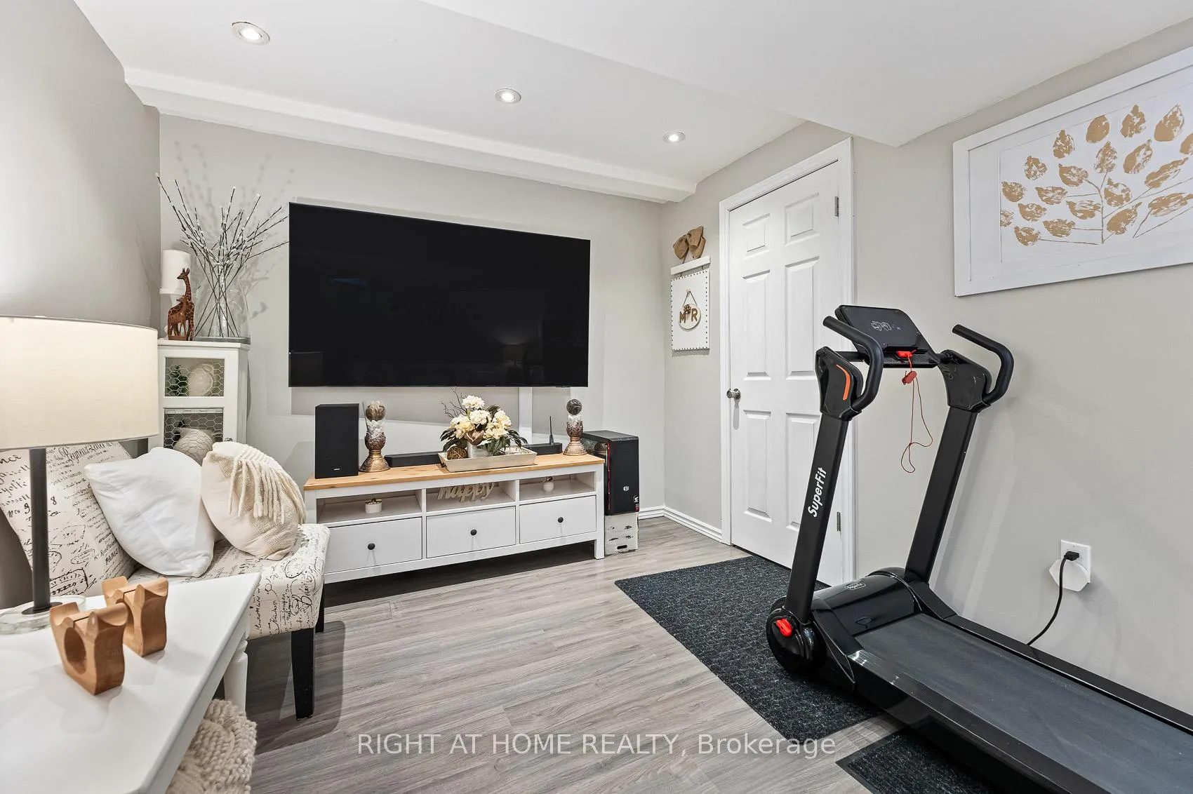 Photo 28 of Unit 37, 430 Mapleview Drive E, Barrie, Painswick South — HOMEH
