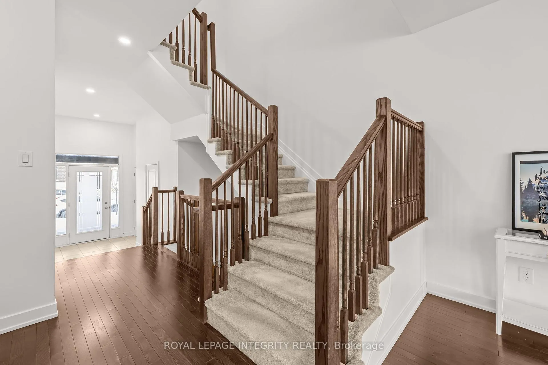 Photo 2 of 264 Monticello Avenue, Ottawa, Kanata - Emerald Meadows/Trailwest — HOMEH