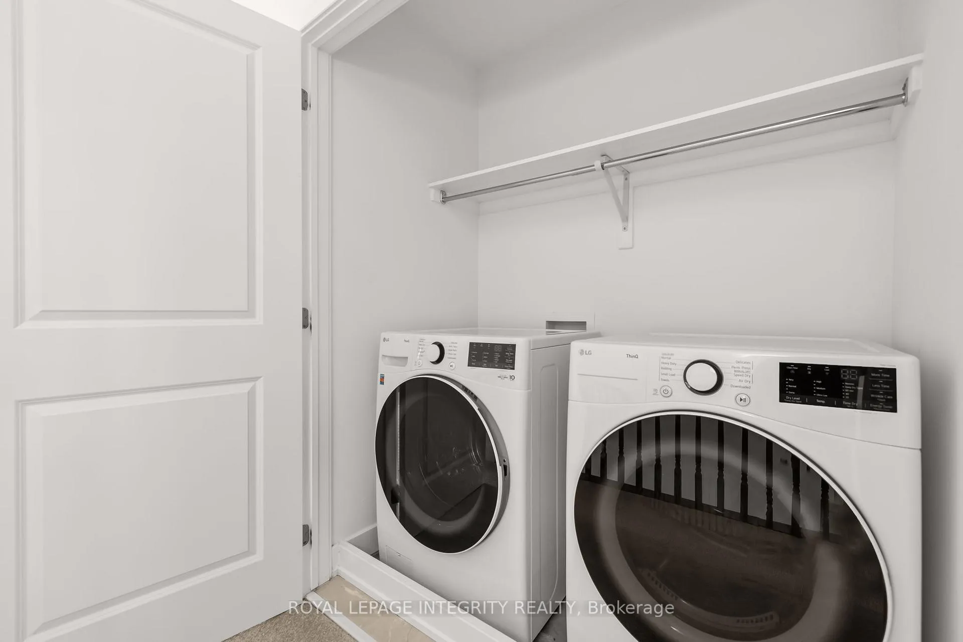 Photo 28 of 264 Monticello Avenue, Ottawa, Kanata - Emerald Meadows/Trailwest — HOMEH