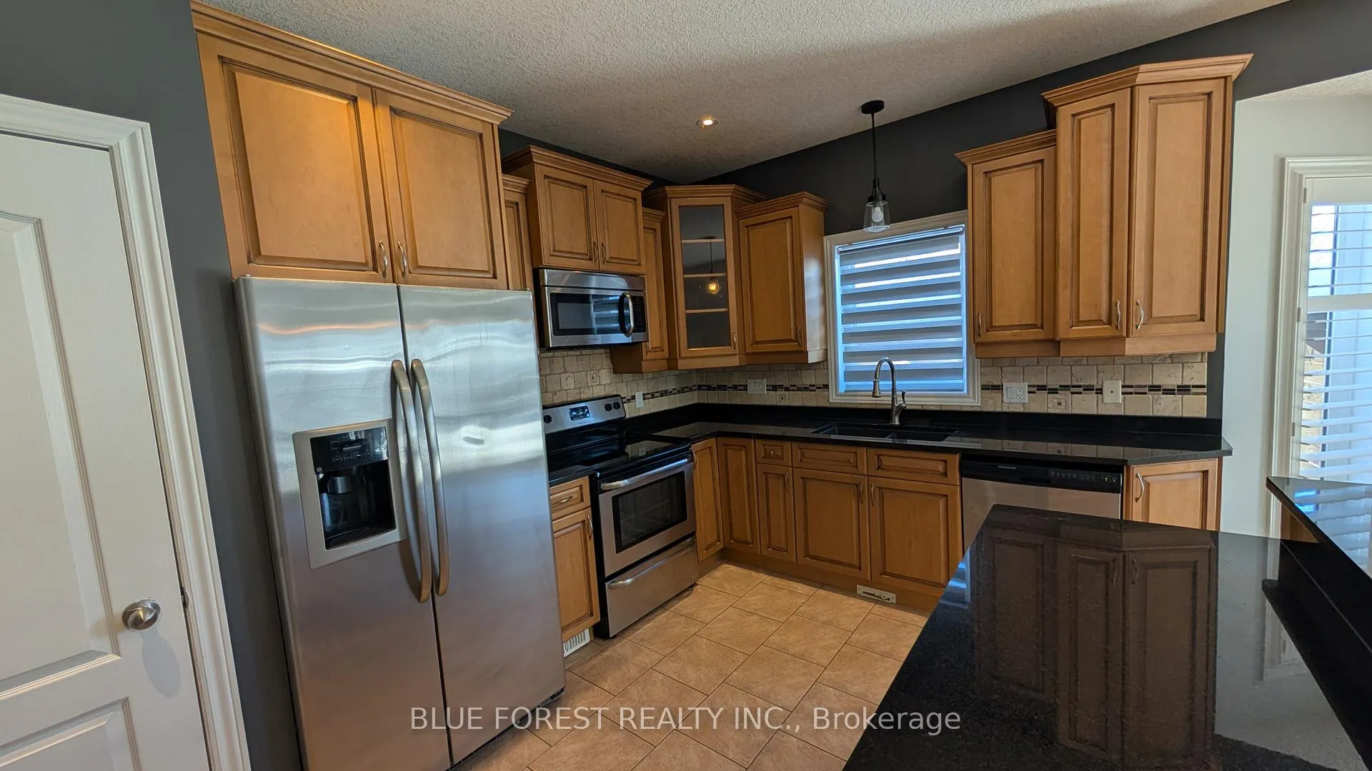 Photo 7 of 125 Deborah Drive, Strathroy-Caradoc, NE — HOMEH