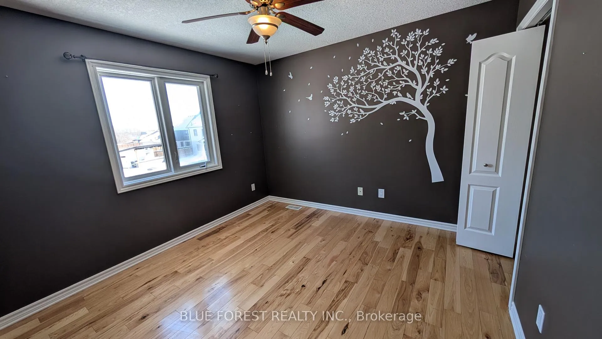 Photo 13 of 125 Deborah Drive, Strathroy-Caradoc, NE — HOMEH
