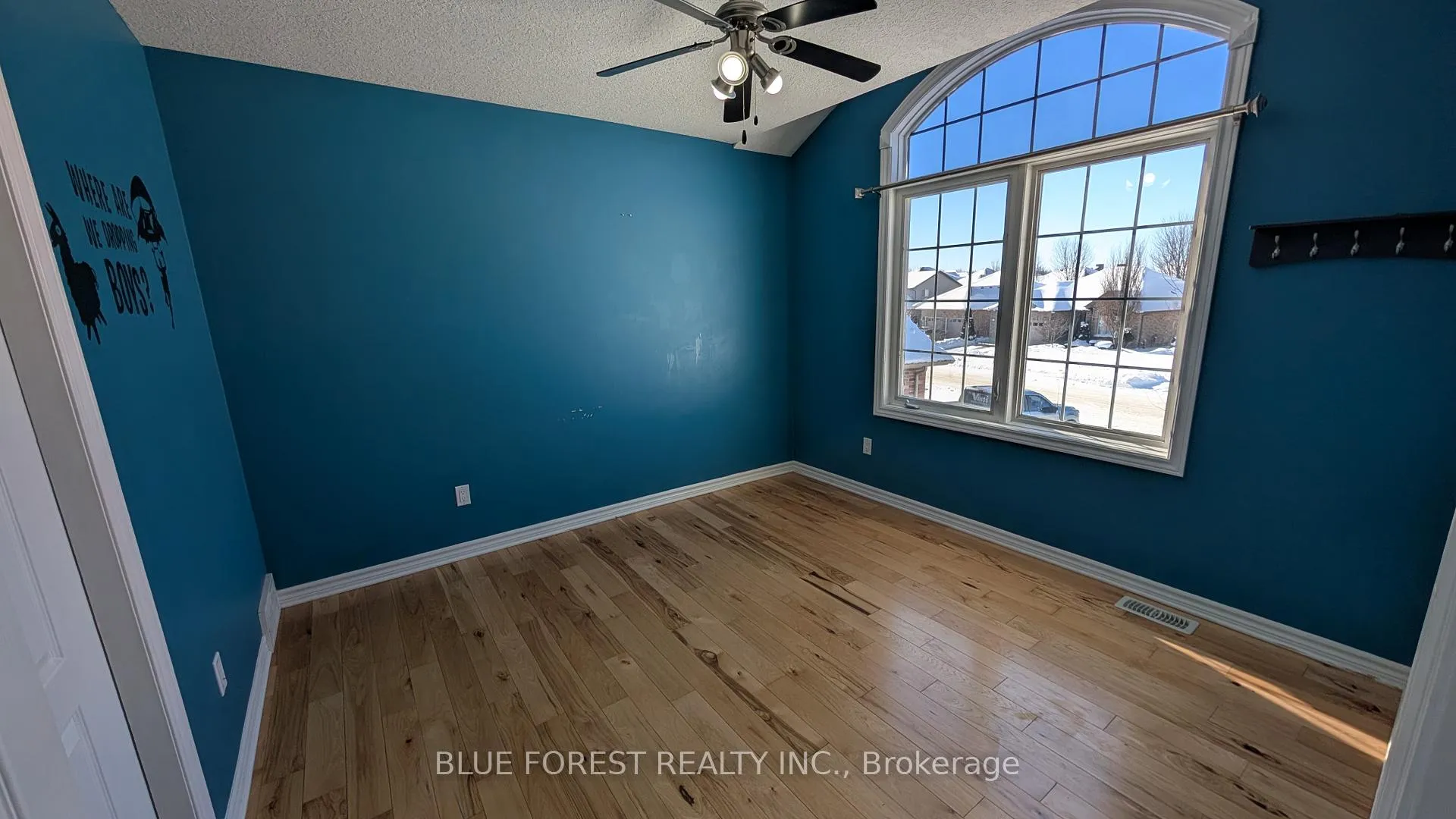 Photo 14 of 125 Deborah Drive, Strathroy-Caradoc, NE — HOMEH