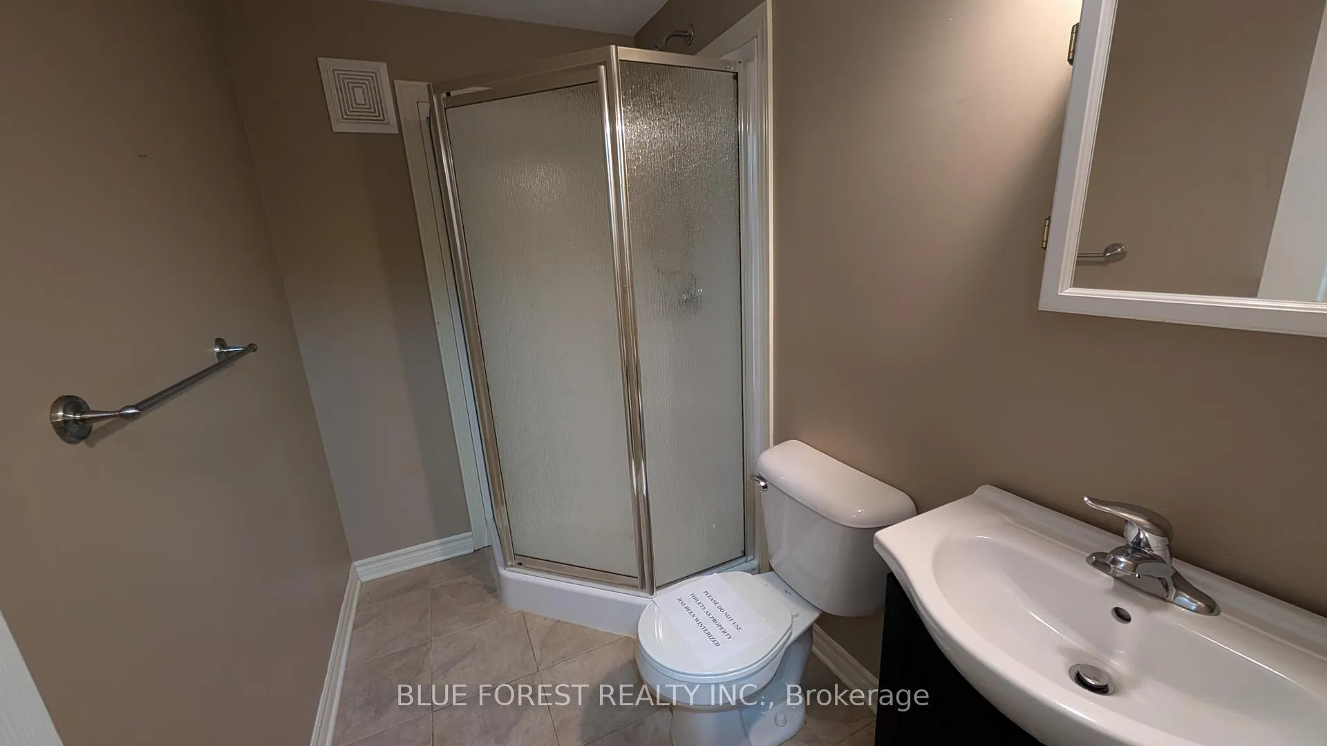 Photo 22 of 125 Deborah Drive, Strathroy-Caradoc, NE — HOMEH