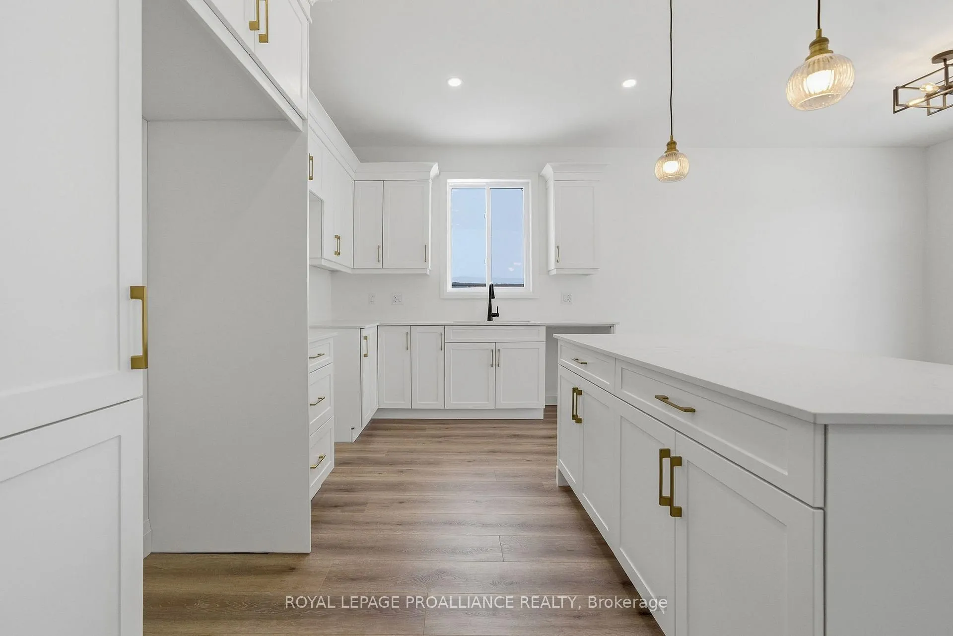 Photo 16 of 152 Bay Street, Quinte West, Trenton Ward — HOMEH