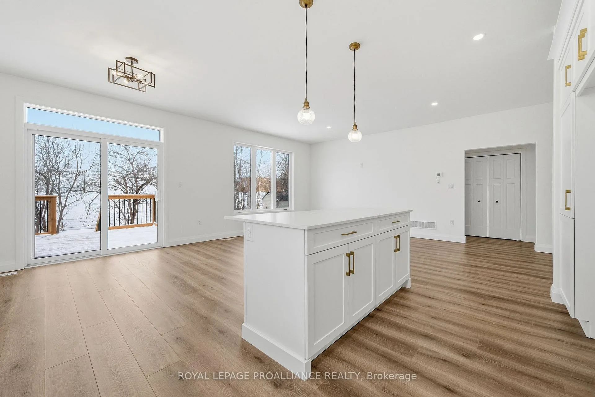 Photo 19 of 152 Bay Street, Quinte West, Trenton Ward — HOMEH