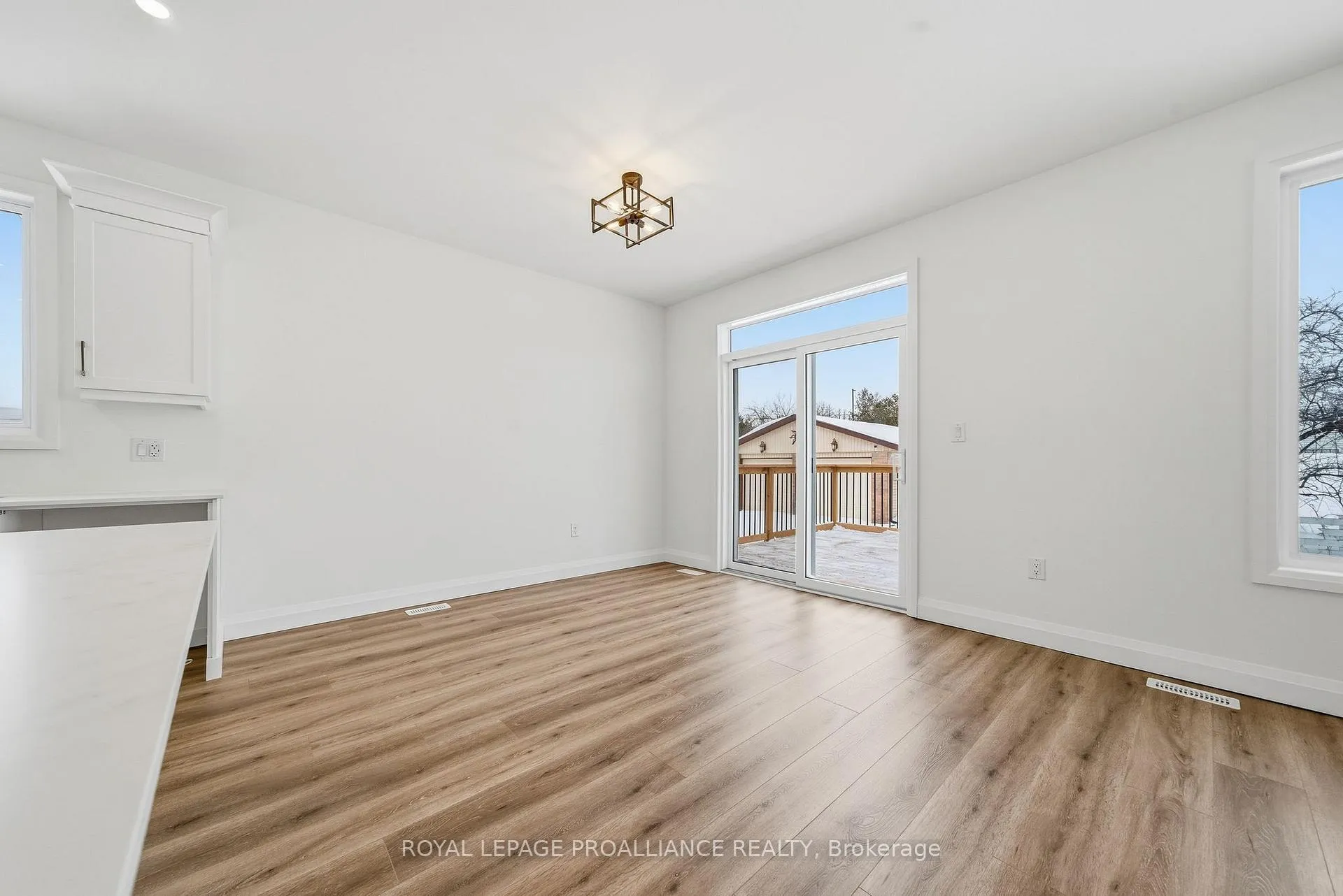 Photo 21 of 152 Bay Street, Quinte West, Trenton Ward — HOMEH