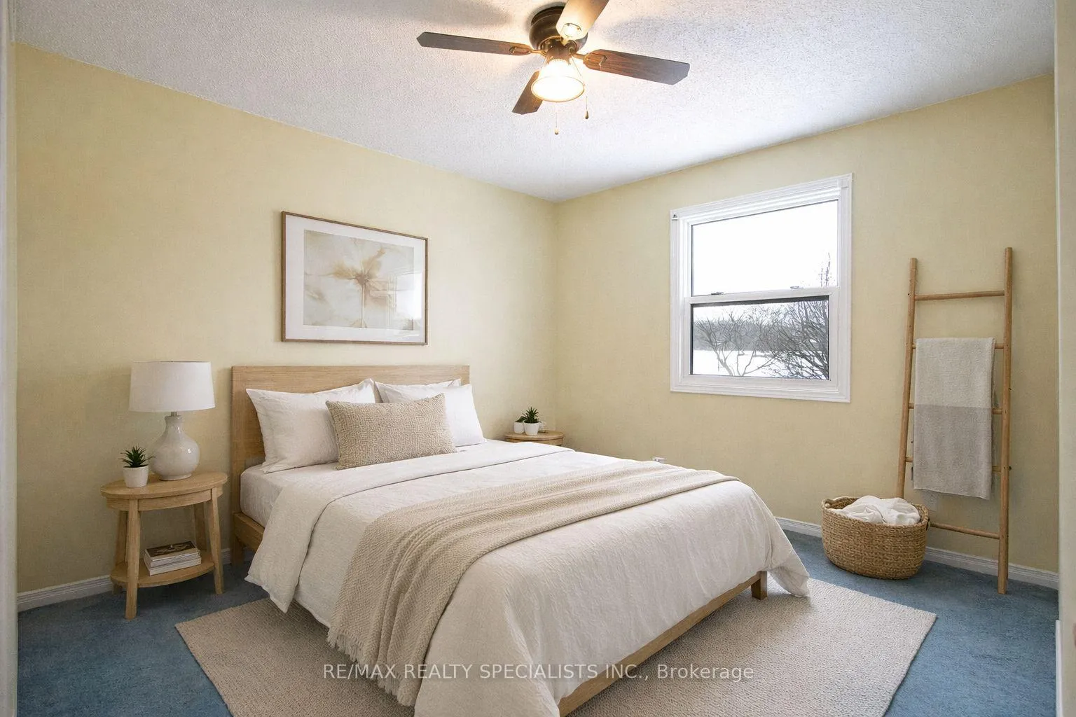 Photo 29 of 821 Deveron Crescent, London, South J — HOMEH
