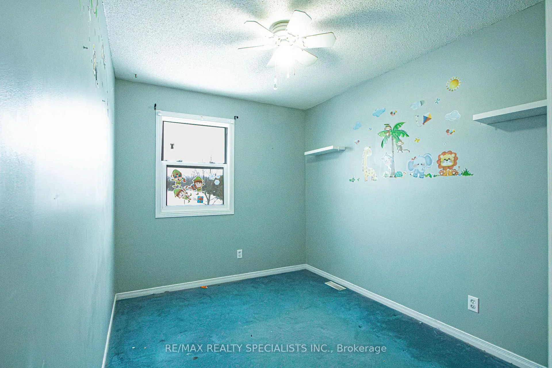 Photo 31 of 821 Deveron Crescent, London, South J — HOMEH