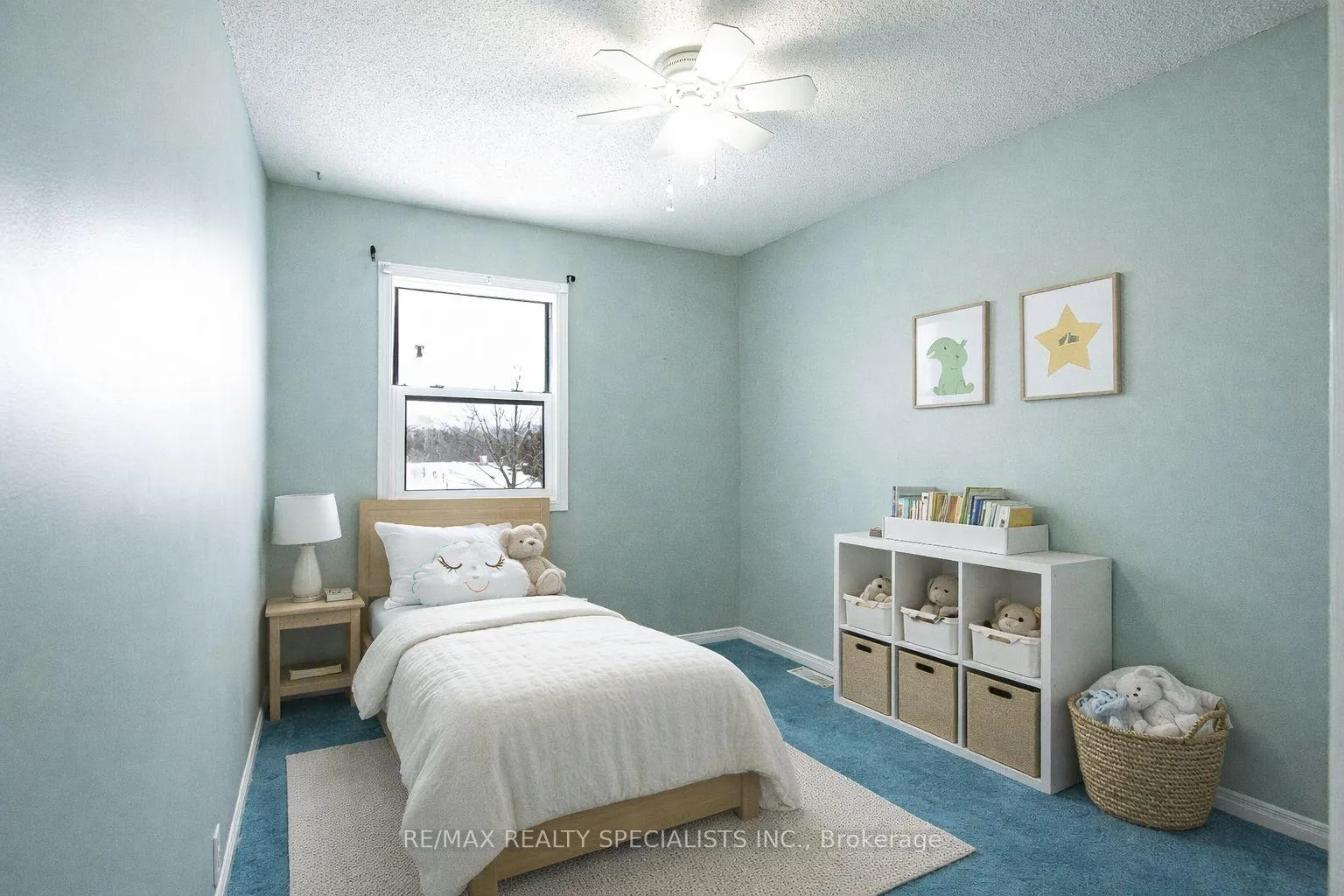 Photo 32 of 821 Deveron Crescent, London, South J — HOMEH