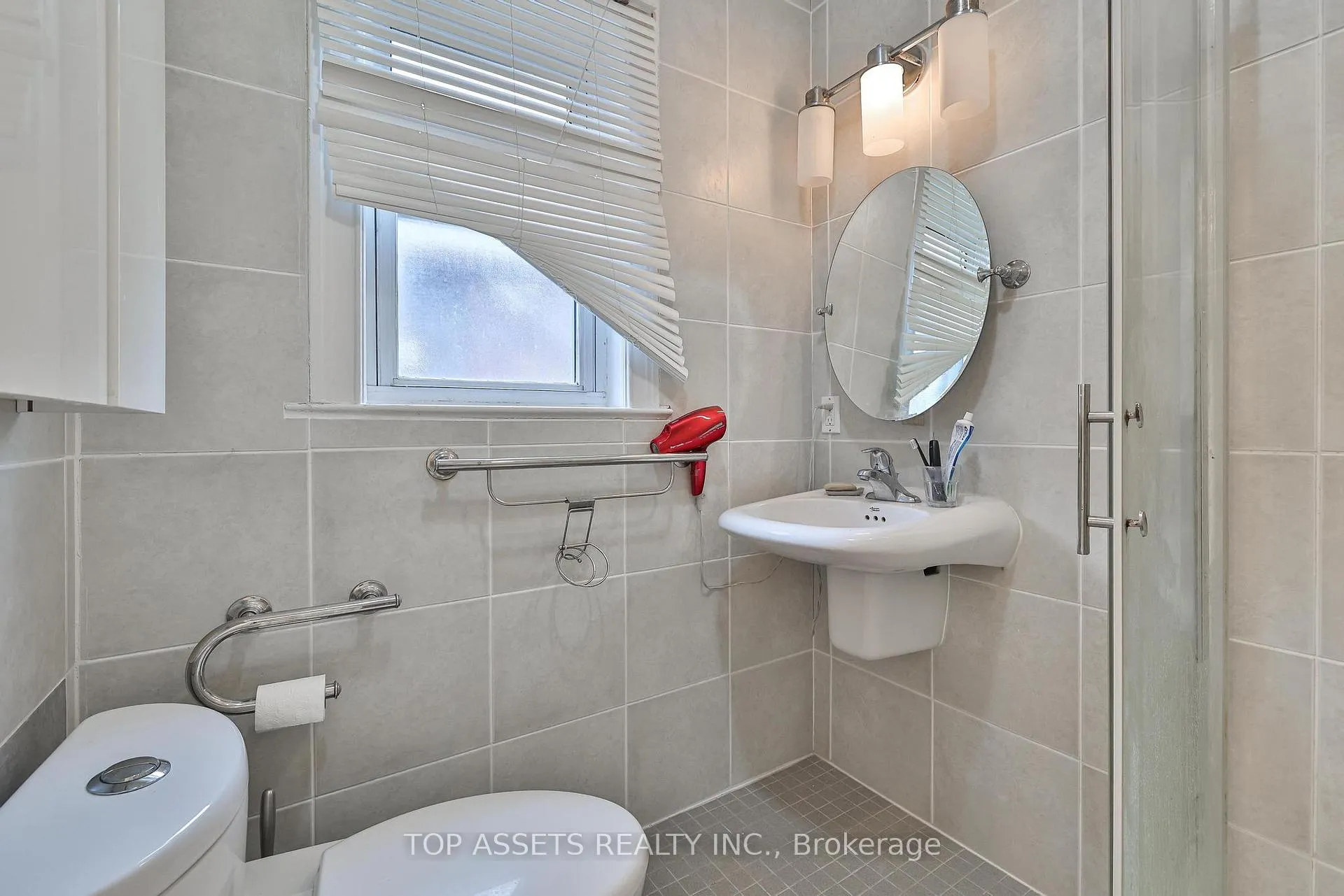 Photo 25 of 570 Vaughan (Main Floor) Road, Toronto, Humewood-Cedarvale — HOMEH
