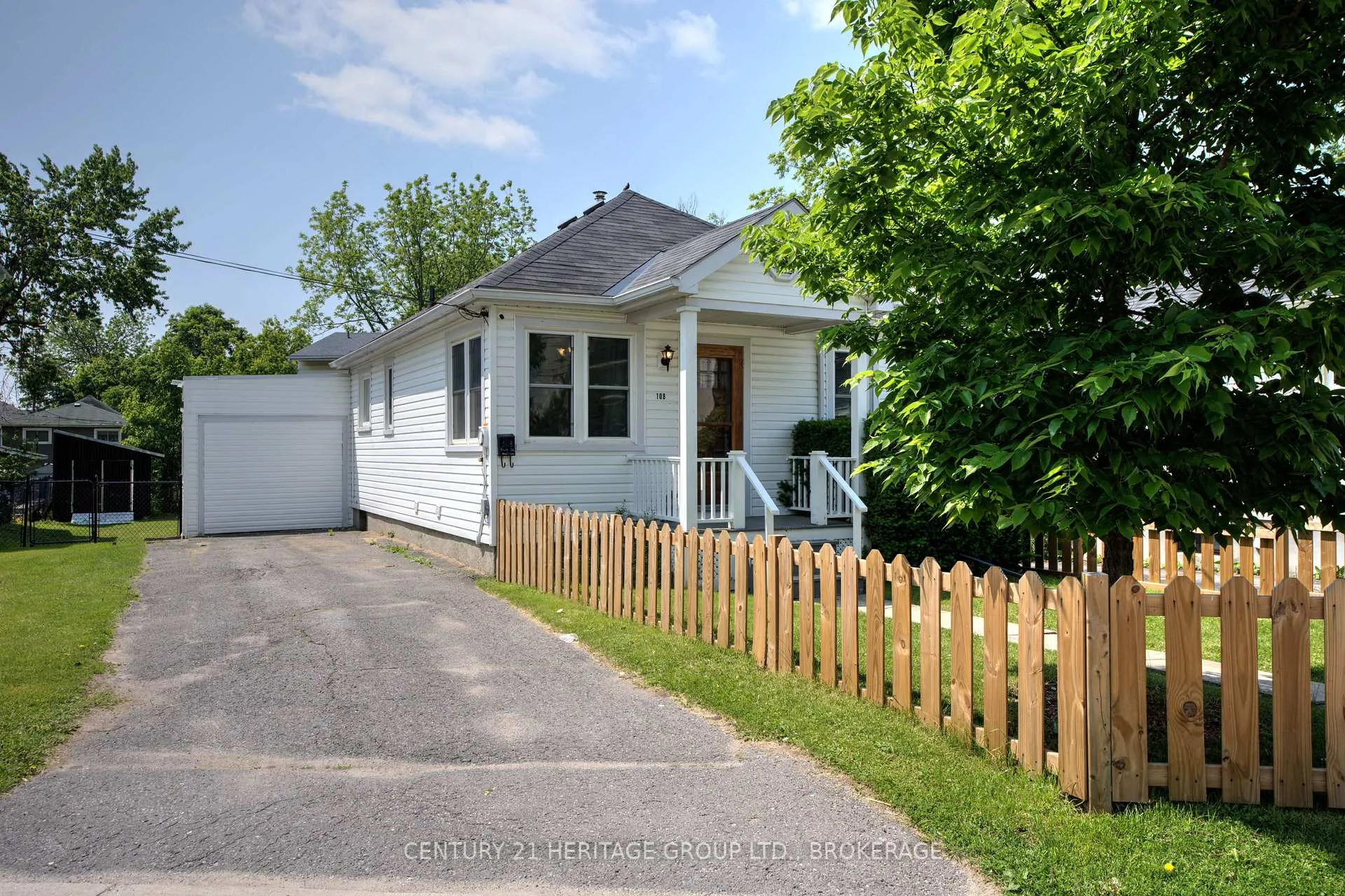 Photo 3 of 108 Park Street, Kingston, Central City East — HOMEH