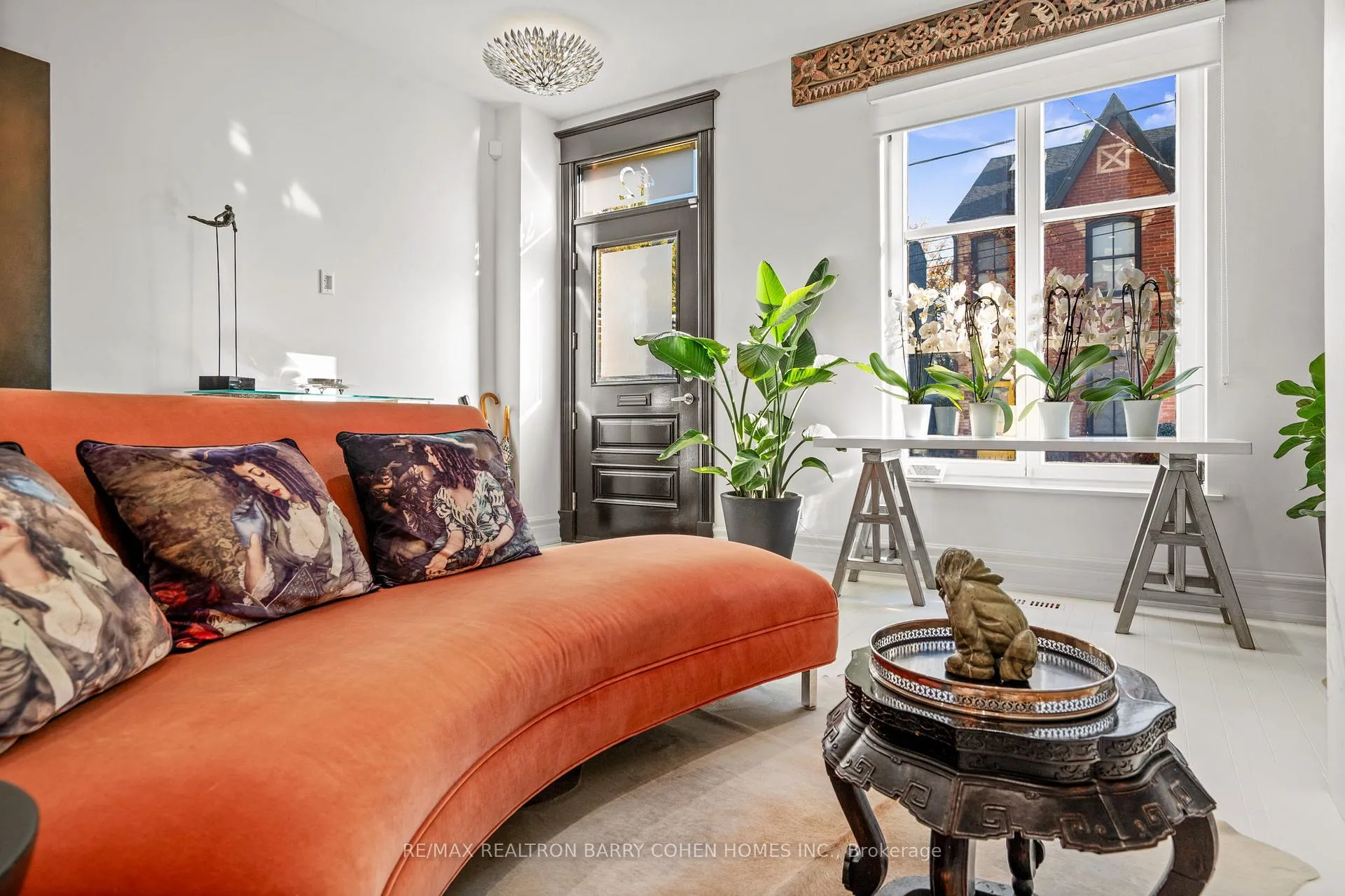 Photo 4 of 42 Berryman Street, Toronto, The Annex — HOMEH