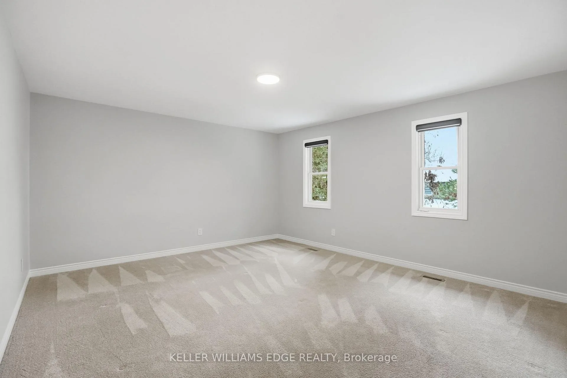 Photo 20 of 11 Mays Crescent, Hamilton, Waterdown — HOMEH