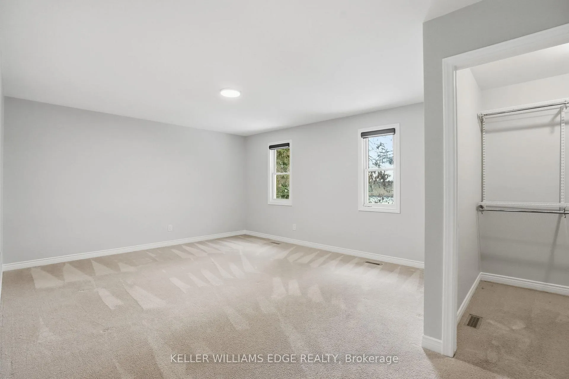 Photo 21 of 11 Mays Crescent, Hamilton, Waterdown — HOMEH