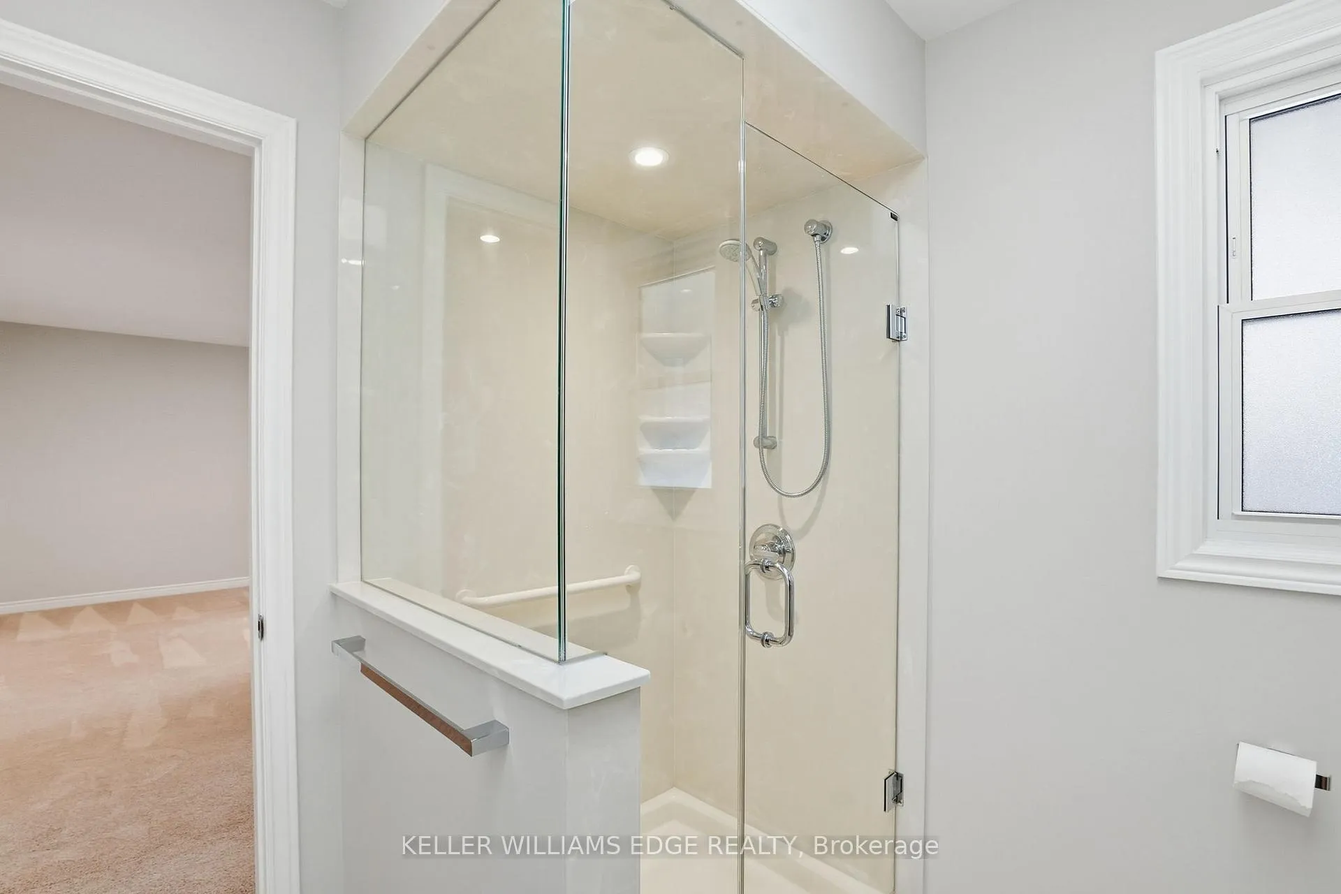 Photo 23 of 11 Mays Crescent, Hamilton, Waterdown — HOMEH