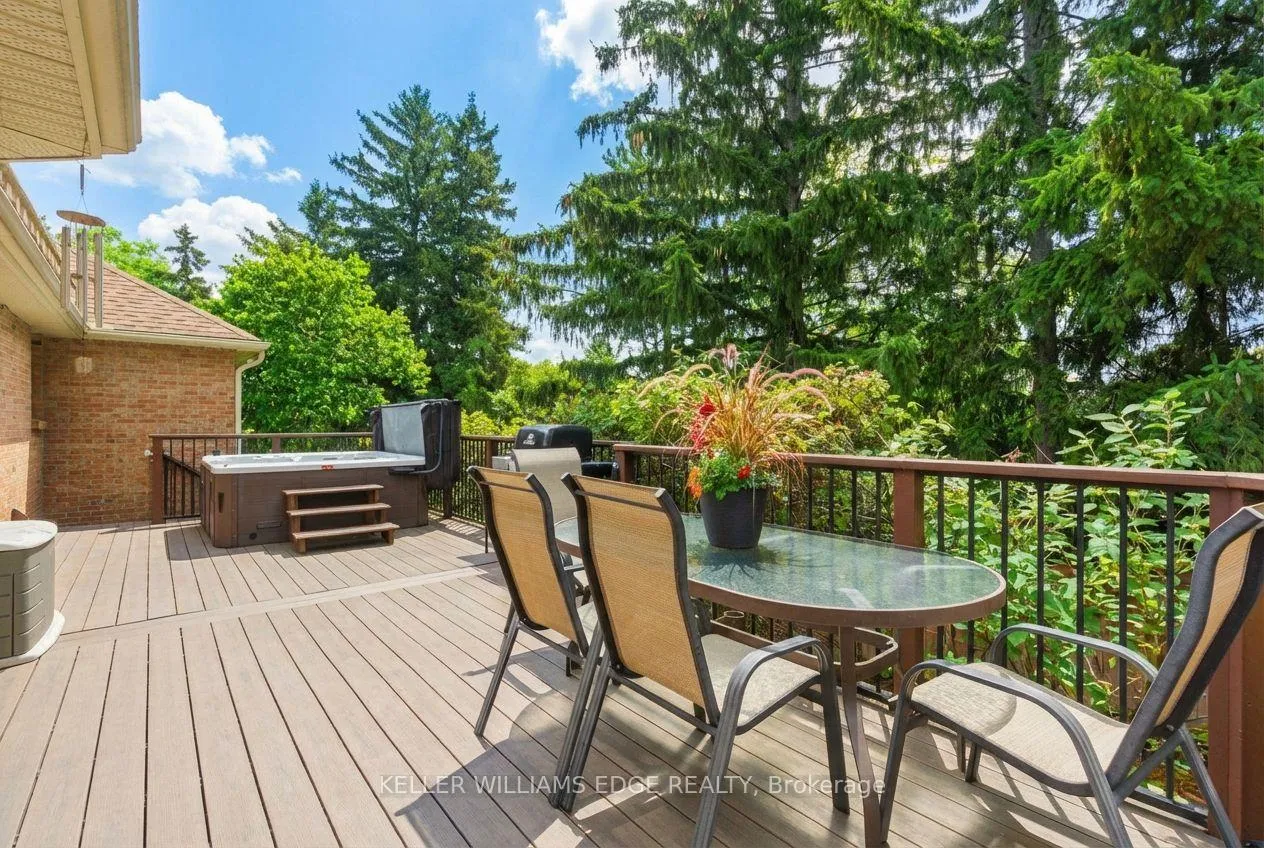 Photo 47 of 11 Mays Crescent, Hamilton, Waterdown — HOMEH