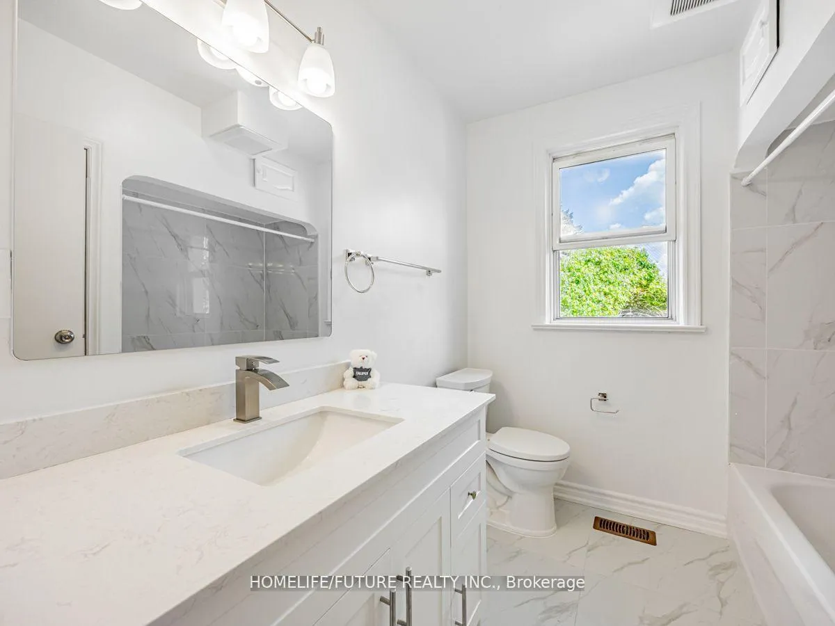 Photo 6 of 113 Harmony Road N, Oshawa, Eastdale — HOMEH
