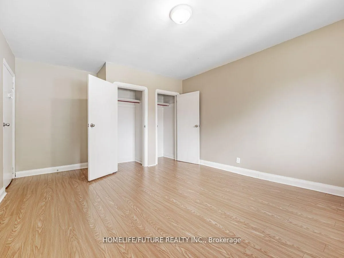 Photo 9 of 113 Harmony Road N, Oshawa, Eastdale — HOMEH
