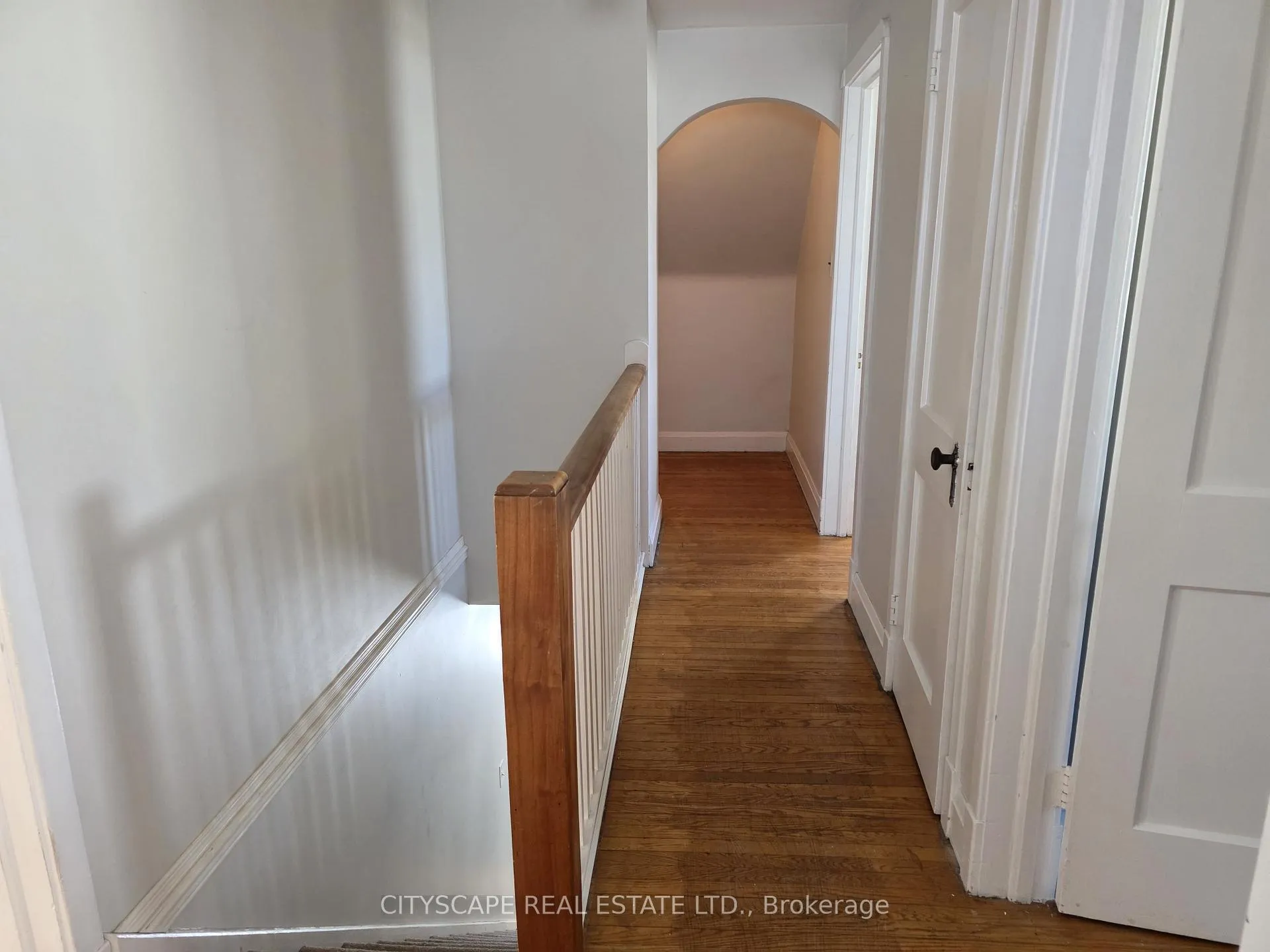 Photo 32 of 104 Patrick Street, Orillia — HOMEH