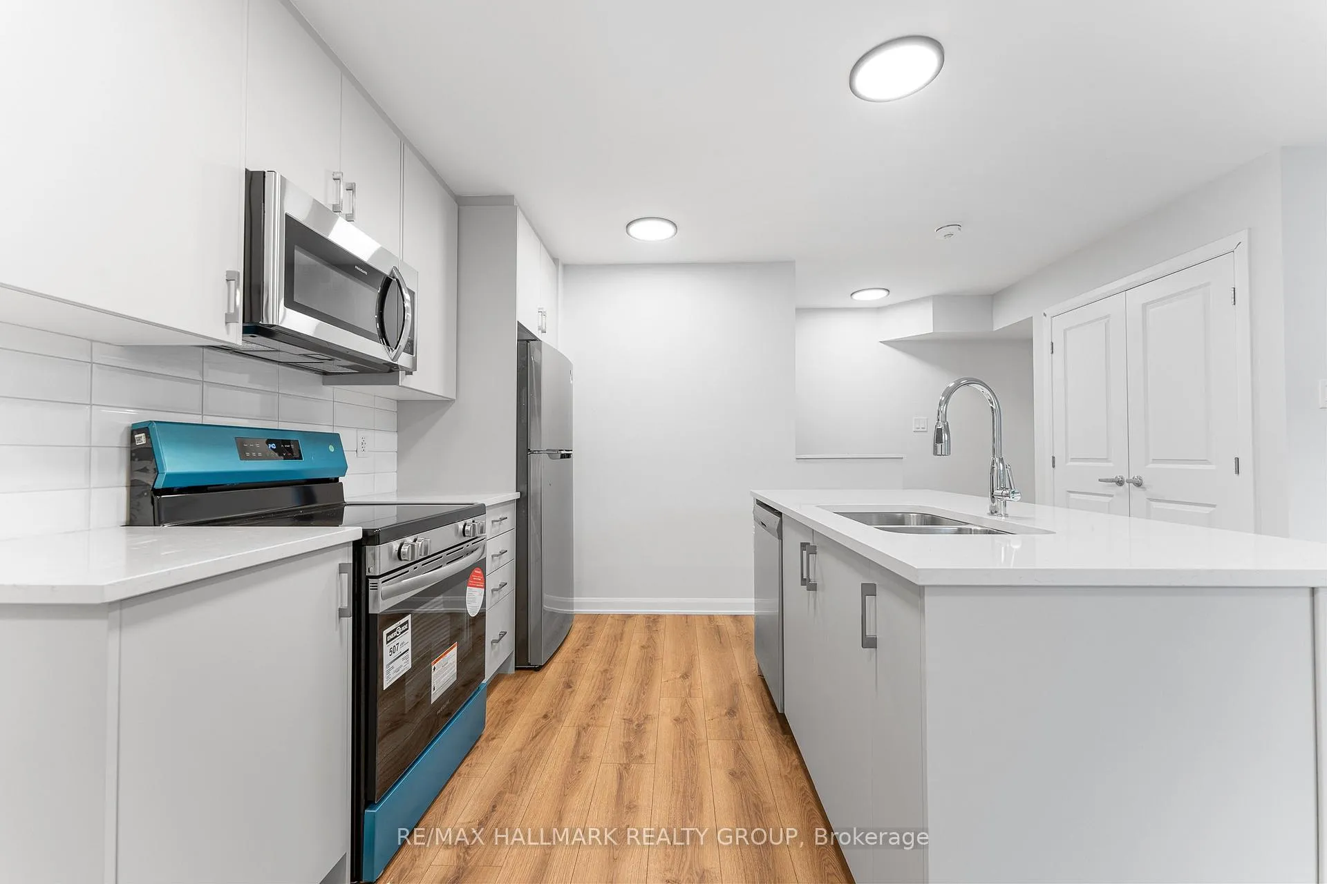 Photo 10 of Unit 16, 101 Glenroy Gilbert Drive, Ottawa, Barrhaven - Strandherd — HOMEH