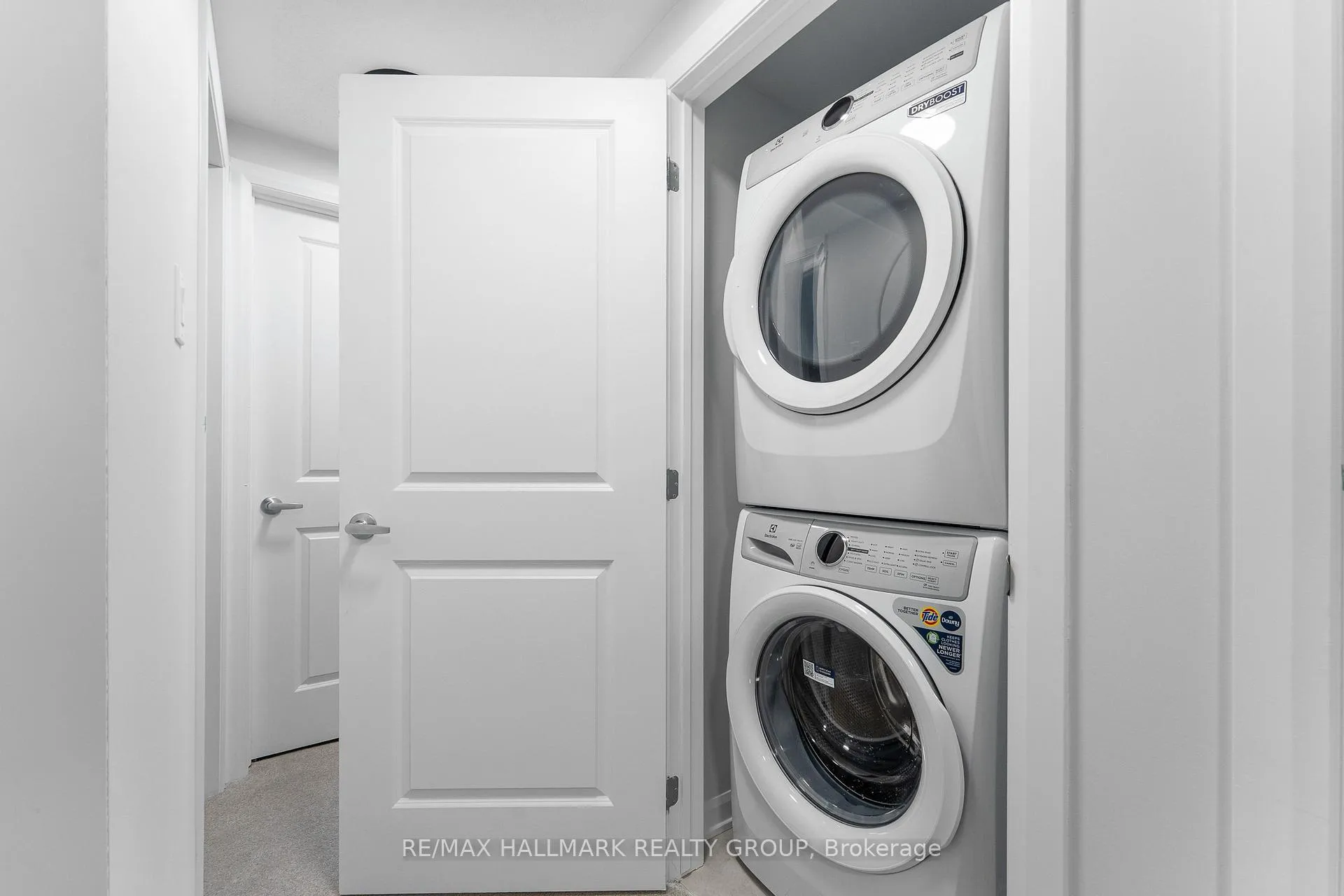 Photo 24 of Unit 16, 101 Glenroy Gilbert Drive, Ottawa, Barrhaven - Strandherd — HOMEH