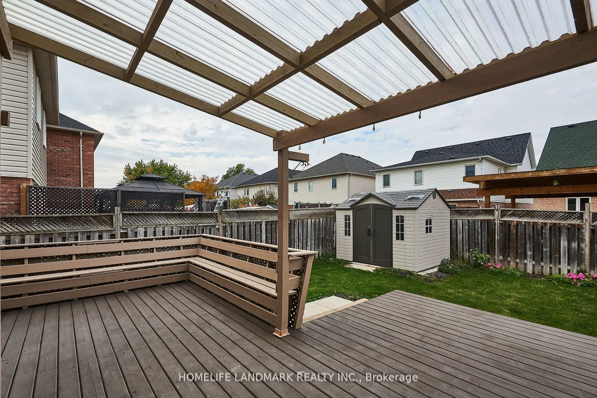 Photo 3 of 165 Madden Place, Clarington, Bowmanville — HOMEH