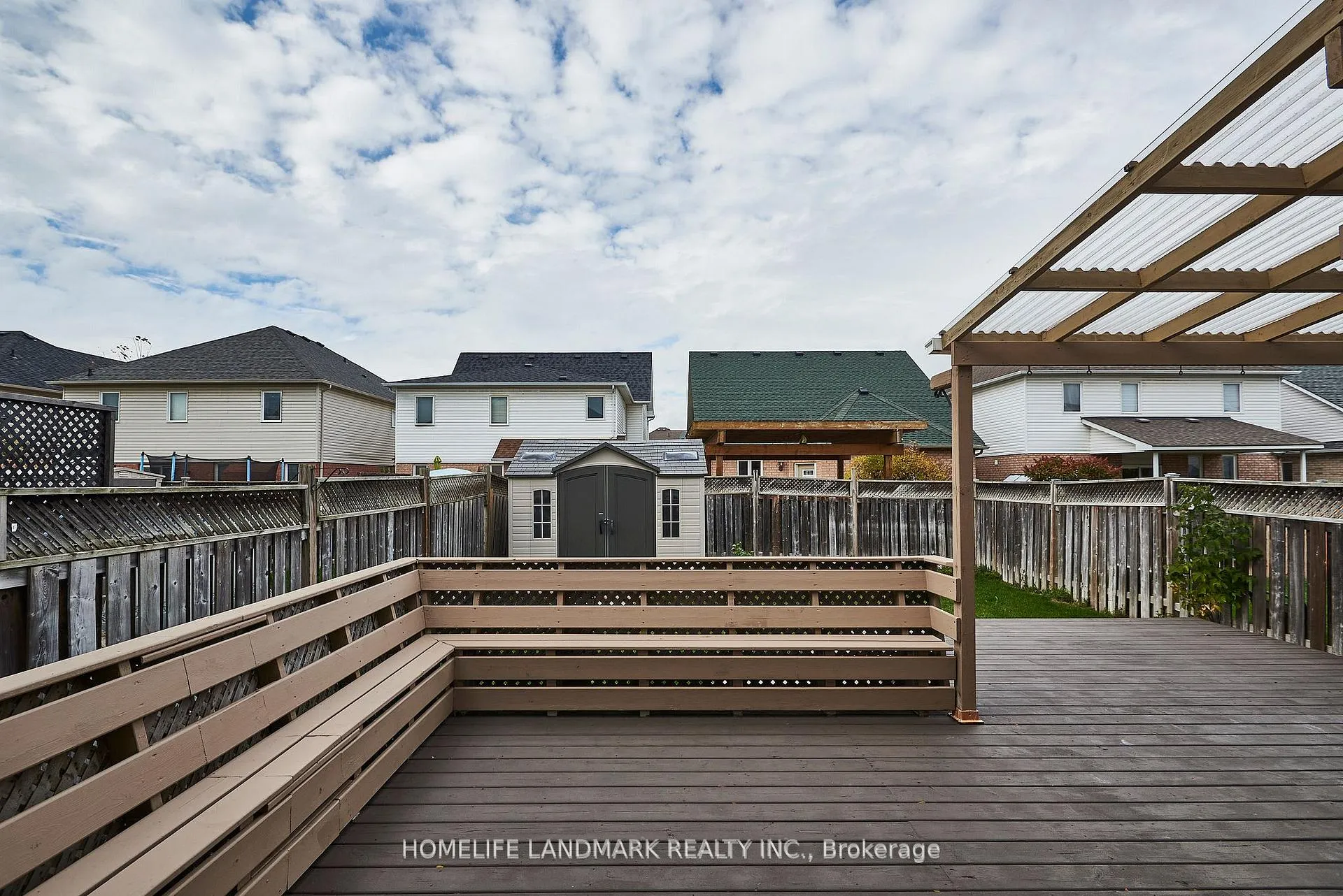 Photo 5 of 165 Madden Place, Clarington, Bowmanville — HOMEH