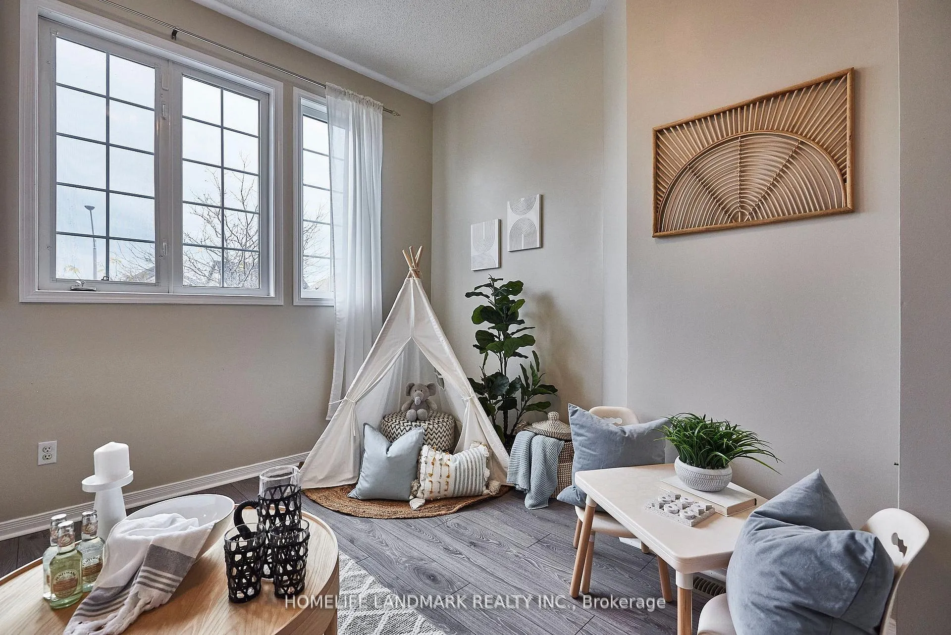 Photo 13 of 165 Madden Place, Clarington, Bowmanville — HOMEH