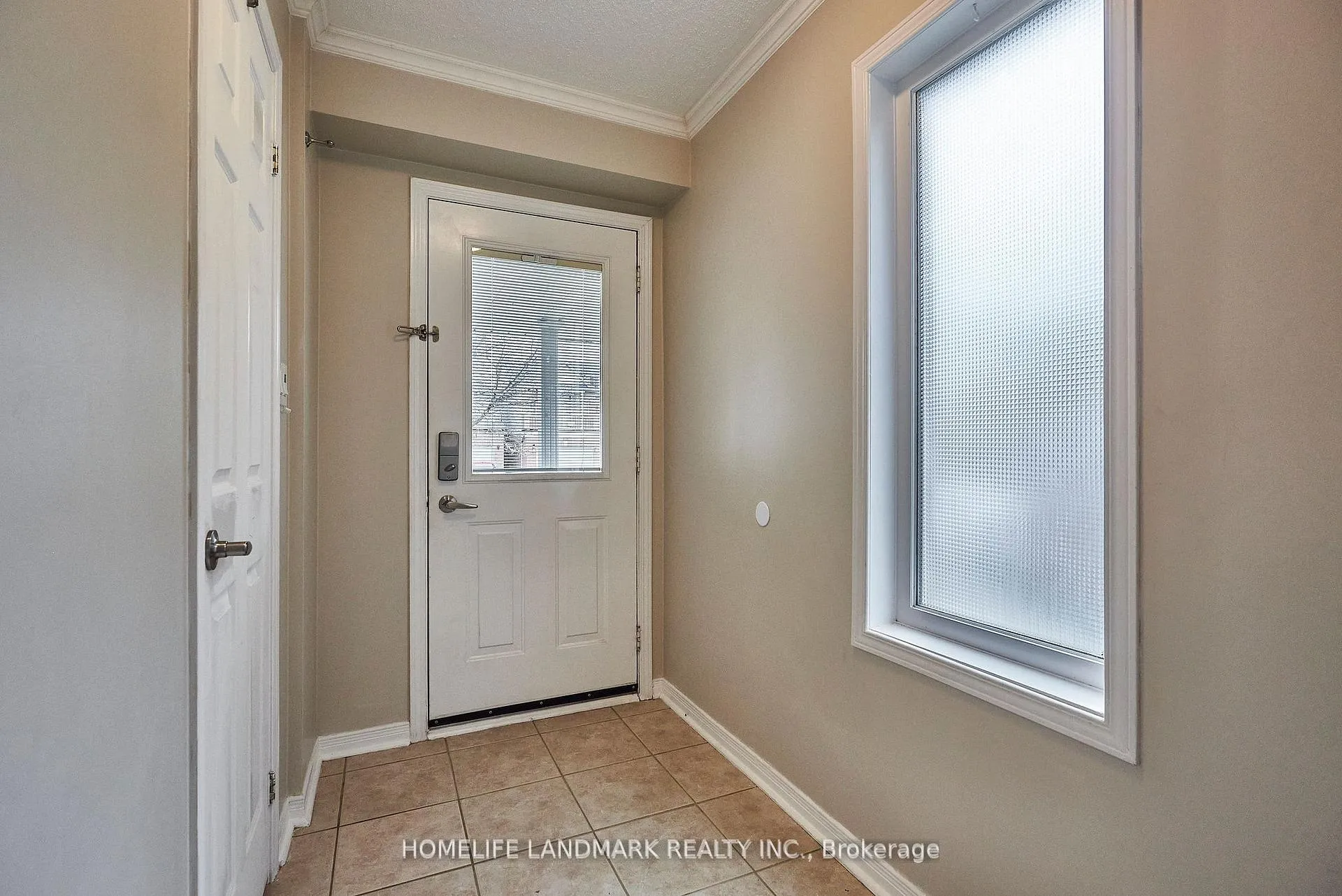 Photo 20 of 165 Madden Place, Clarington, Bowmanville — HOMEH