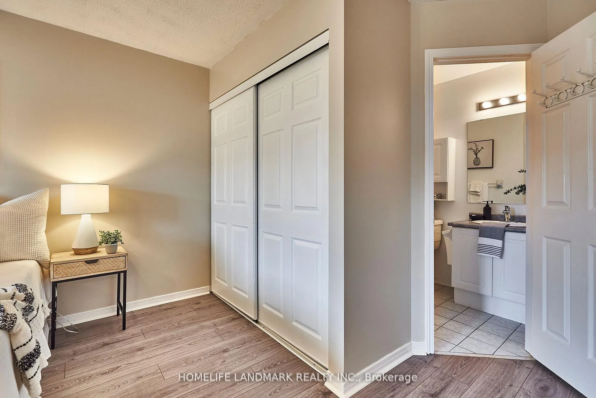 Photo 38 of 165 Madden Place, Clarington, Bowmanville — HOMEH