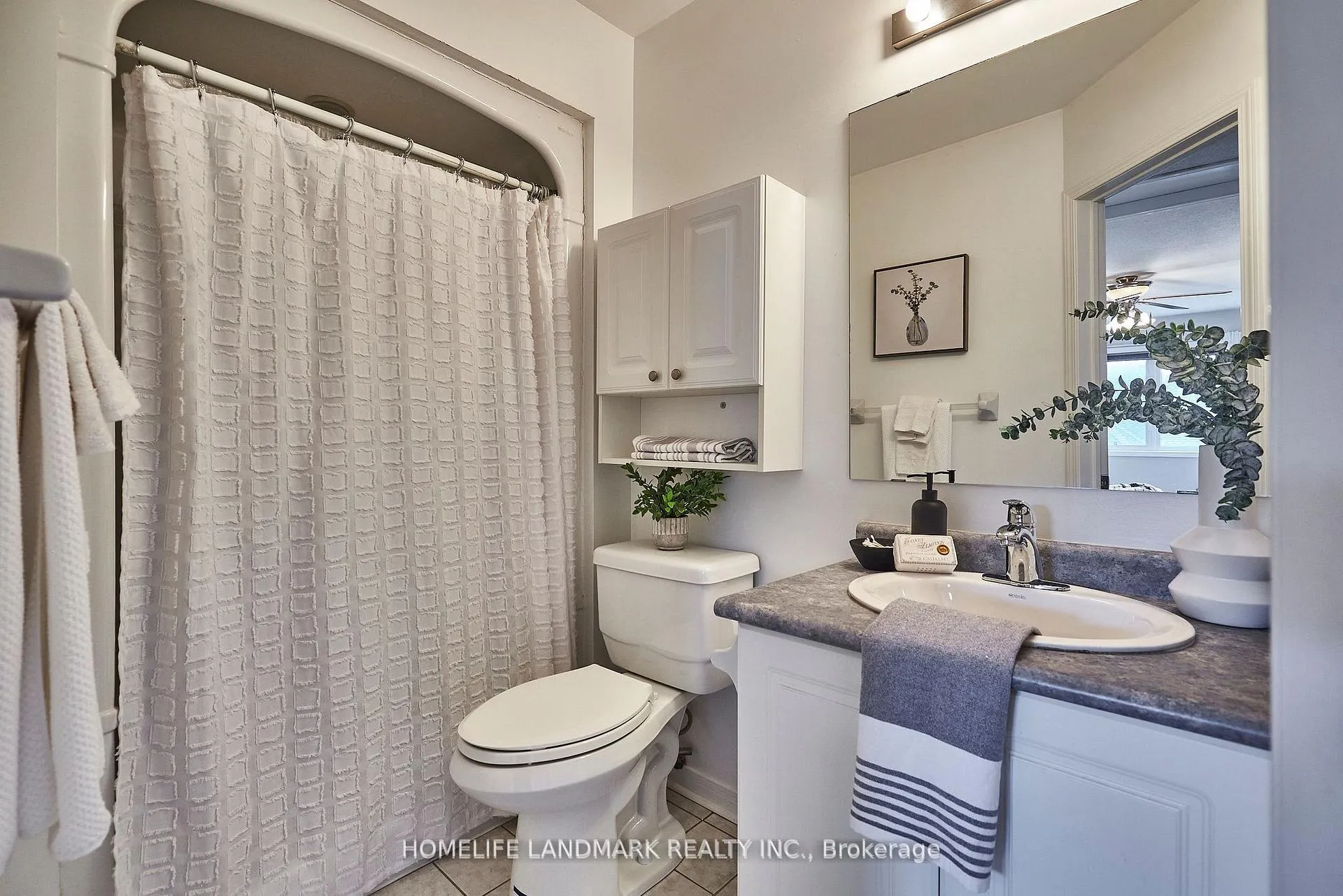 Photo 40 of 165 Madden Place, Clarington, Bowmanville — HOMEH