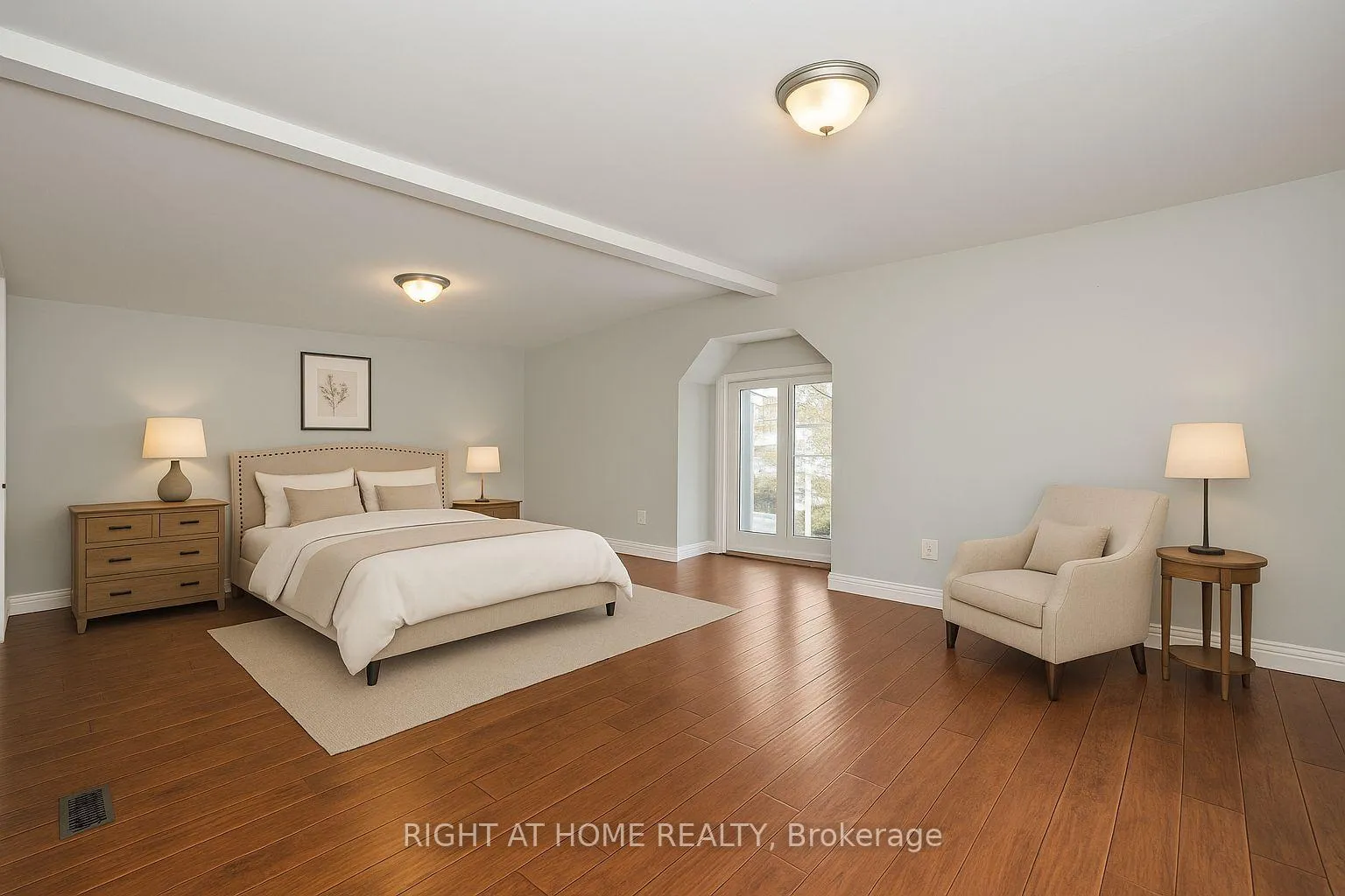 Photo 14 of 180 Rosslyn Avenue N, Hamilton, Crown Point — HOMEH