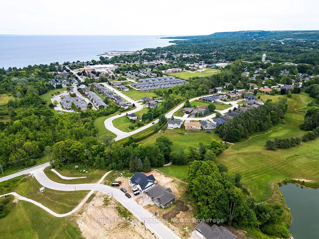 Photo 30 of Unit 32, 4 Hilton Lane, Meaford — HOMEH