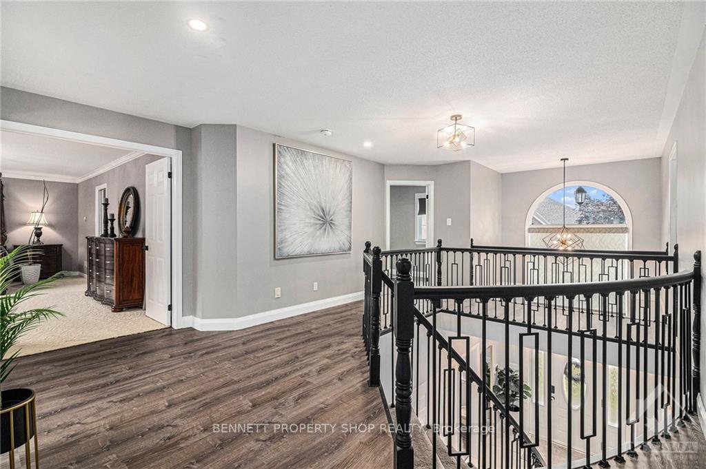 Photo 11 of 3532 Wyman Crescent, Ottawa, Windsor Park Village — HOMEH