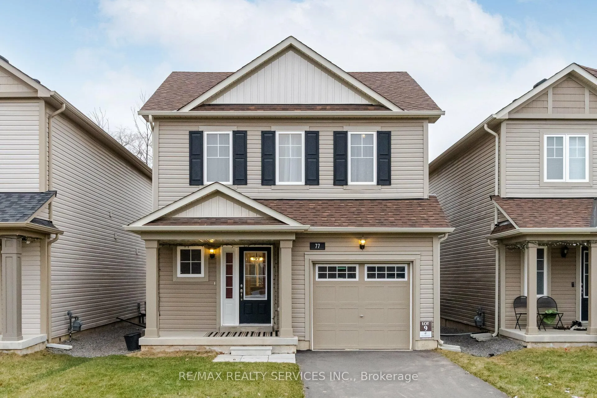 Photo 2 of 77 Tumblewood Place, Welland, Dain City — HOMEH