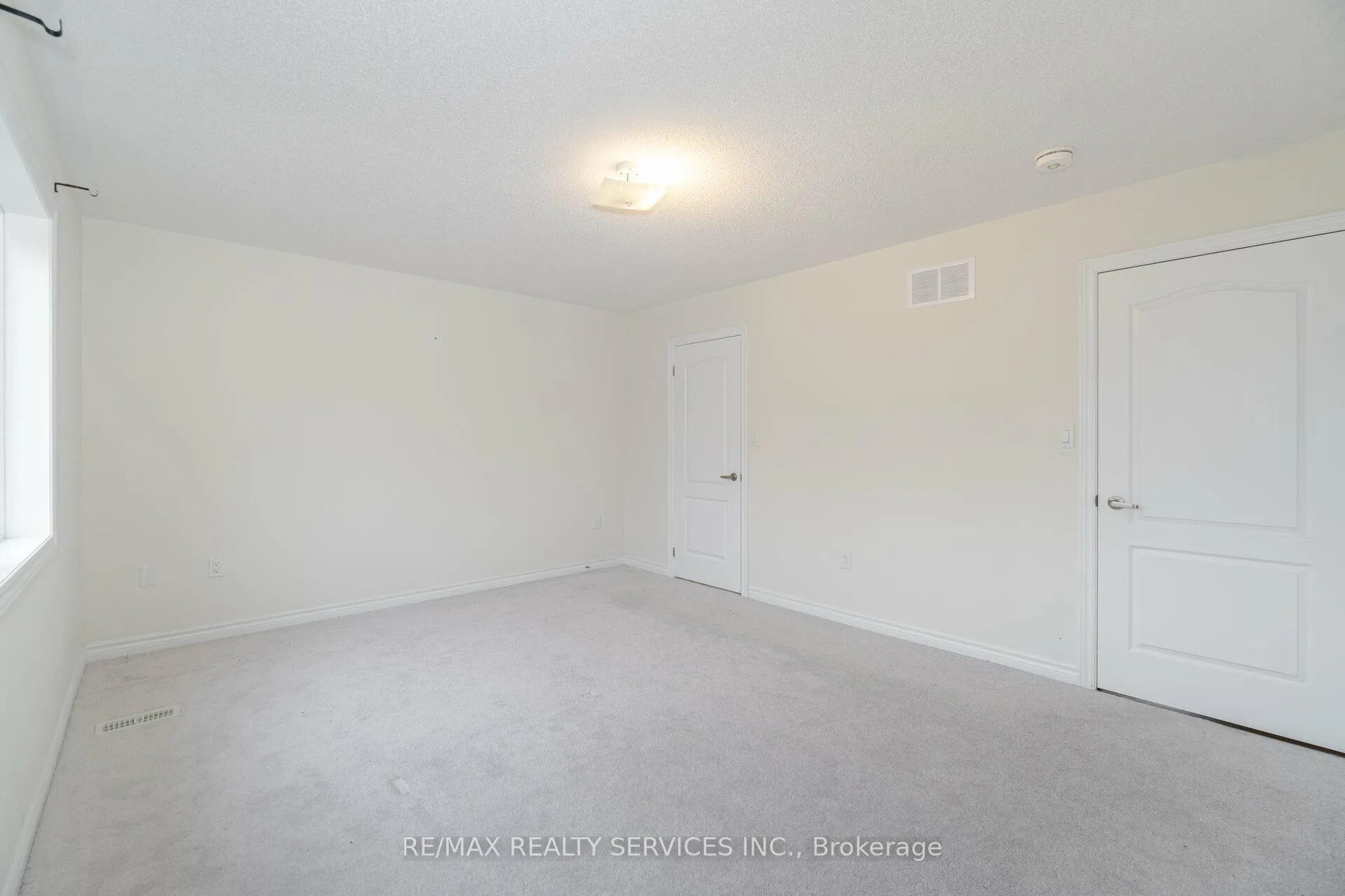 Photo 14 of 77 Tumblewood Place, Welland, Dain City — HOMEH