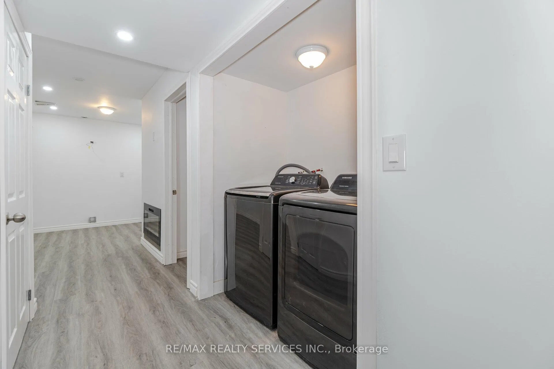 Photo 32 of 77 Tumblewood Place, Welland, Dain City — HOMEH