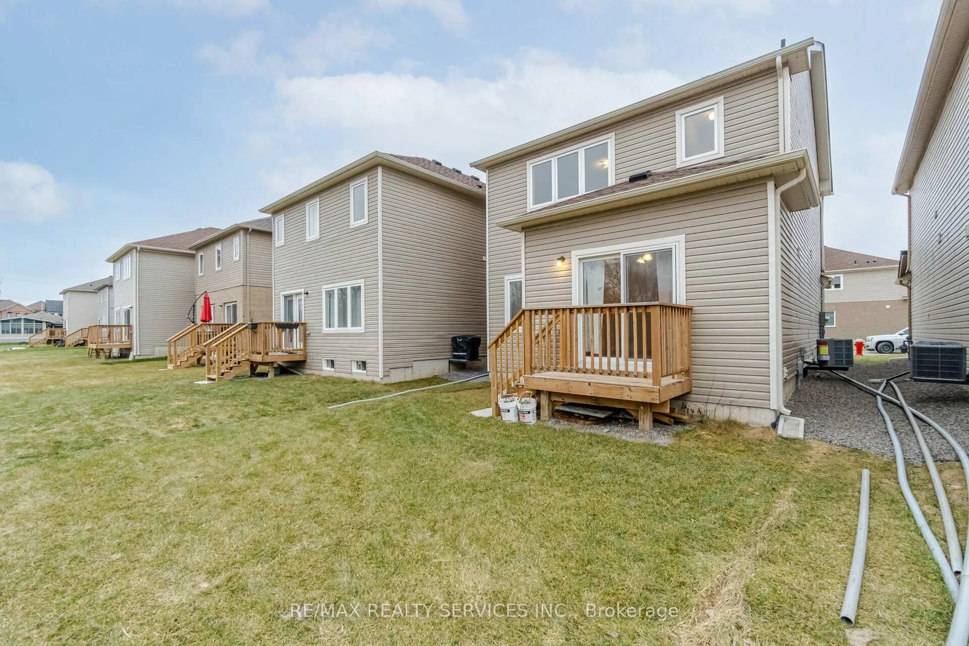 Photo 37 of 77 Tumblewood Place, Welland, Dain City — HOMEH