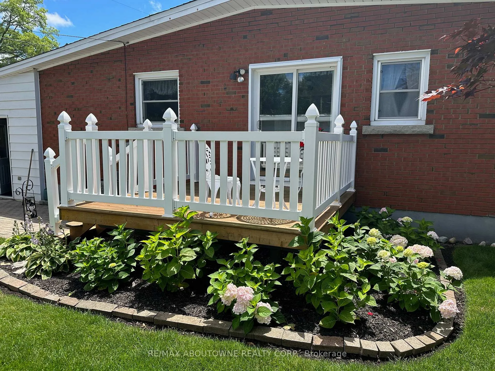Photo 24 of 17 Oakmount Road, Welland, Prince Charles — HOMEH
