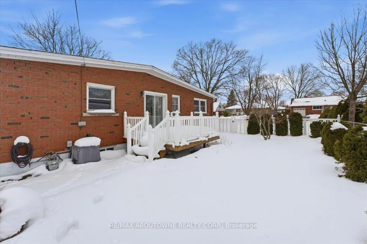 Photo 34 of 17 Oakmount Road, Welland, Prince Charles — HOMEH