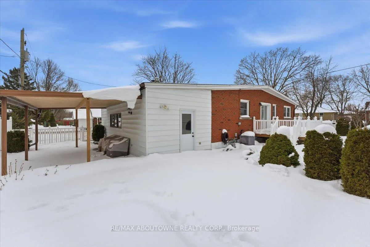 Photo 40 of 17 Oakmount Road, Welland, Prince Charles — HOMEH