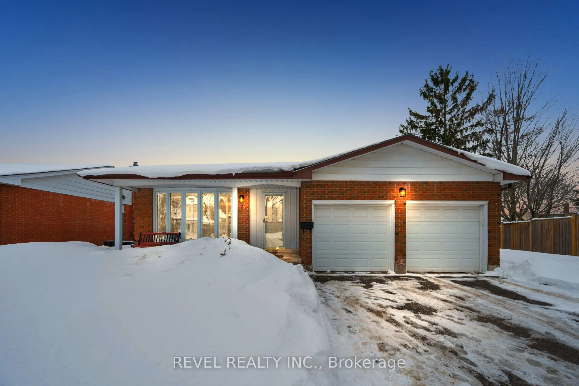 Front of 7 Forestwood Drive